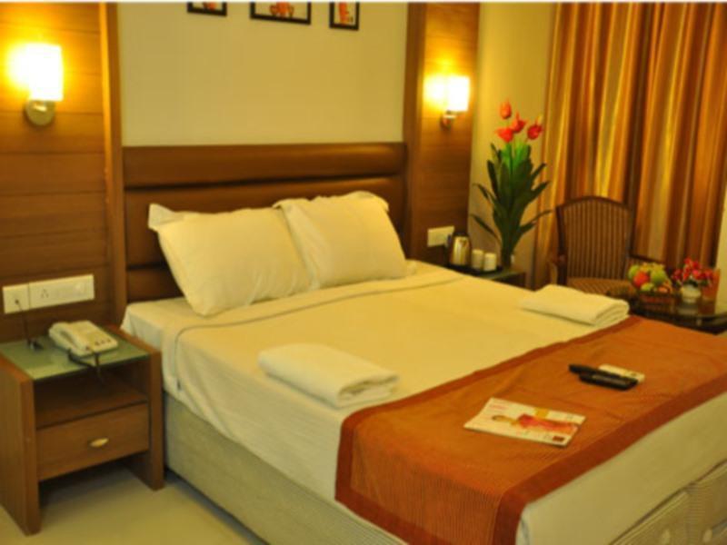 Fabhotel Tanisha Jubilee Hills Hyderabad Eksteriør bilde