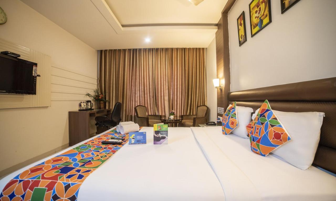 Fabhotel Tanisha Jubilee Hills Hyderabad Eksteriør bilde