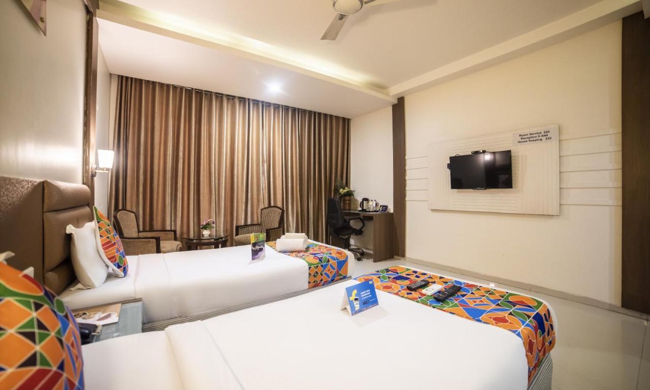 Fabhotel Tanisha Jubilee Hills Hyderabad Eksteriør bilde